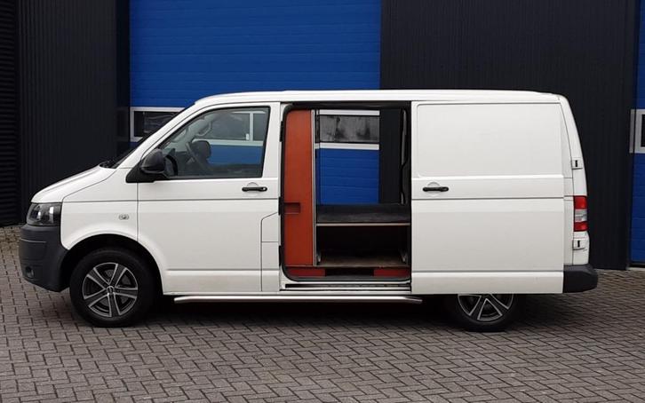 VW Transporter 2.0 TDI. 2 schuifdeuren, airco, Auto's, Bestelwagens en Lichte vracht, Particulier, Airbags, Airconditioning, Cruise Control