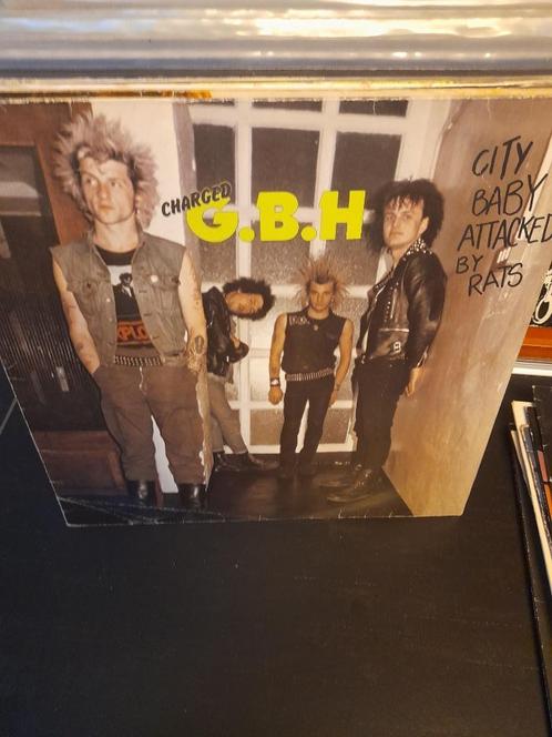 lp - charged g.b.h - city baby attacked by rats, Cd's en Dvd's, Vinyl | Hardrock en Metal, Gebruikt, Ophalen of Verzenden