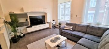 Appartement à Saint-Josse-Ten-Noode, 1 chambre, 71 m², Appartement, 1 pièces
