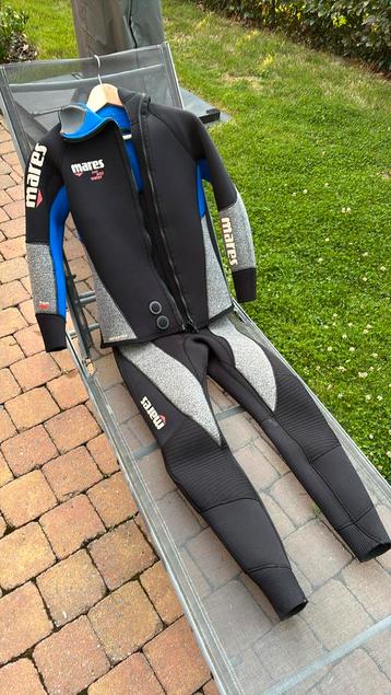 Combinaison plongée Mares 7mm taille 3 (M) beschikbaar voor biedingen