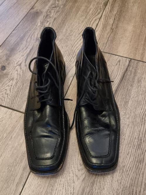 Chaussures de ville noires taille 42, Vêtements | Hommes, Chaussures, Comme neuf, Chaussures à lacets, Noir, Enlèvement ou Envoi