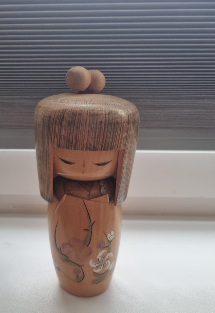 Mooie Nintai Kokeshi van Tanaka Kojo (Shigemi), Antiek en Kunst, Kunst | Beelden en Houtsnijwerken, Verzenden