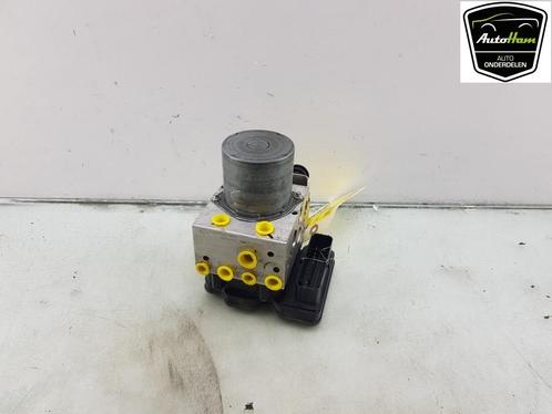 ABS POMP Porsche Taycan (Y1A) (01-2019/12-2023), Auto-onderdelen, Overige Auto-onderdelen, Porsche, Gebruikt