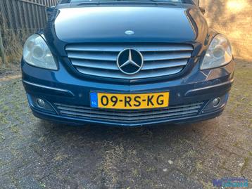 MERCEDES B KLASSE W245 blauw 375 voorbumper 2005-2011 beschikbaar voor biedingen