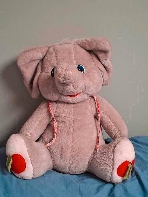 Grote olifantenknuffel van 70 cm, Kinderen en Baby's, Speelgoed | Knuffels en Pluche, Zo goed als nieuw, Olifant, Ophalen