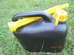 Jerrican noir en plastique avec bec verseur 5 L "JAGTENBERG", Auto diversen, Ophalen of Verzenden