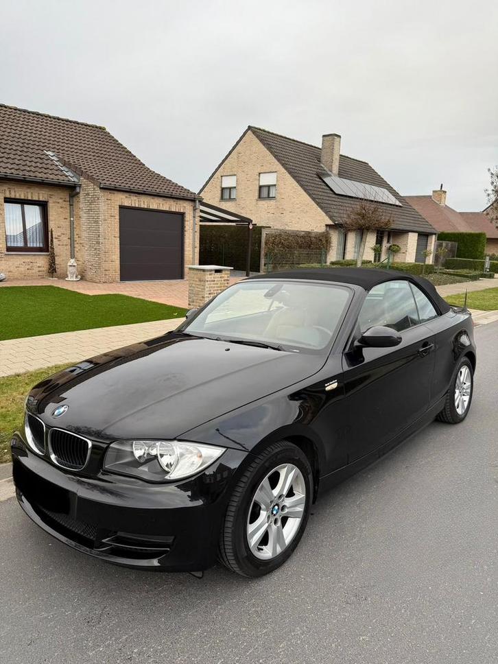 Bmw 118i Cabrio Automaat 140.000 Km Met Keuring Voor Verkoop, Auto's, BMW, Particulier, 1 Reeks, ABS, Adaptive Cruise Control