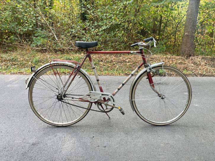 Oude herenfiets maat 59., Fietsen en Brommers, Fietsen | Heren | Herenfietsen, Gebruikt, 57 tot 61 cm, Versnellingen, Ophalen