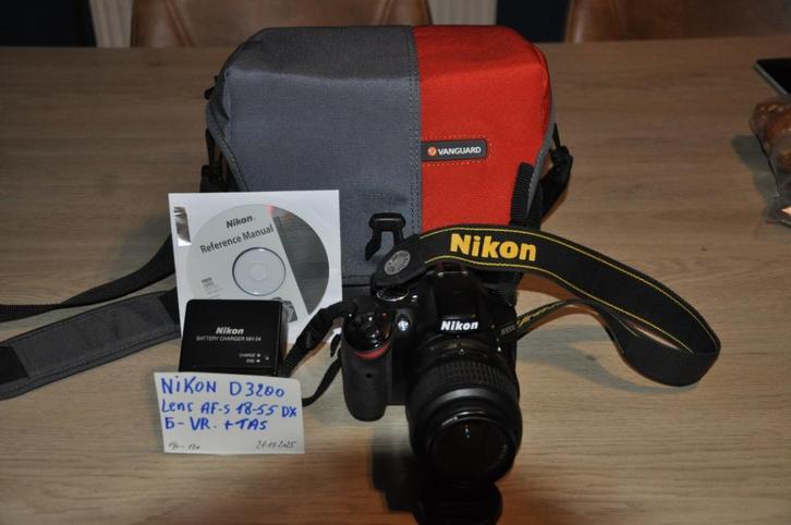 nikon digitale d3200 met 18-55 vr of 55-200 lens, Audio, Tv en Foto, Fotocamera's Analoog, Zo goed als nieuw, Spiegelreflex, Nikon