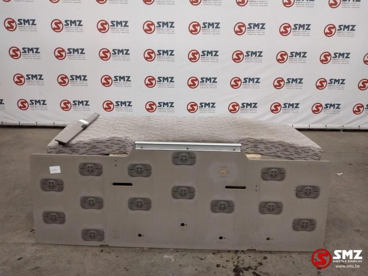 Occ lit supérieur + lit inférieur DAF XF 106 18334, Autos : Pièces & Accessoires, Pièces camion, DAF, Intérieur et Revêtement