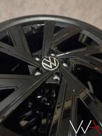 18'' Volkswagen Golf 8 R-Line GTI Bergamo wielenset OEM, 18 inch, Gebruikt, -, -