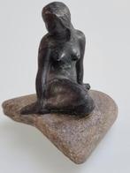 Mini brons op steen De Kleine Zeemeermin, Ophalen of Verzenden, Brons