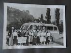 4 oude foto's, groepscoach in Lourdes 1951lot 27 en, 1940 tot 1960, Gebruikt, Ophalen of Verzenden, Foto