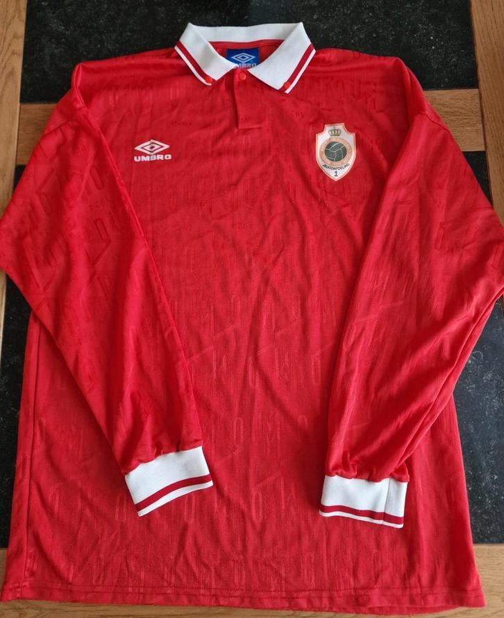 FC Antwerp Umbro Old School Shirt jeugd spelers, Sport en Fitness, Voetbal, Shirt, Ophalen