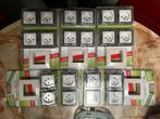 20x stopcontact+afdekplaat LEGRAND, Doe-het-zelf en Bouw, Ophalen of Verzenden, Stopcontact