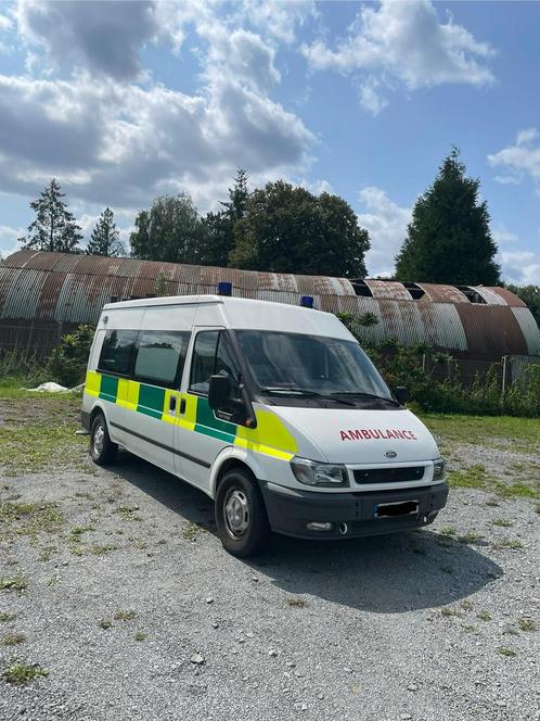 Ford transit ambulance te koop. 52000km!, Auto's, Ford, Particulier, Transit, Aangepast voor mindervaliden, ABS, Achteruitrijcamera