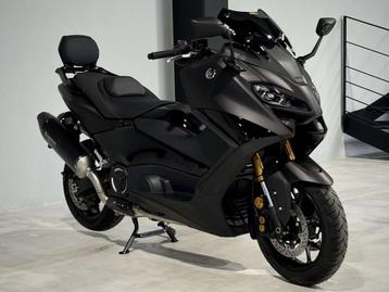 Yamaha TMAX 560 Tech Max /AKRAPOVIC / Full! (bj 2025) beschikbaar voor biedingen