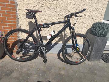Cube Ams 100 Pro R1 volledig geveerd met fox maat l beschikbaar voor biedingen