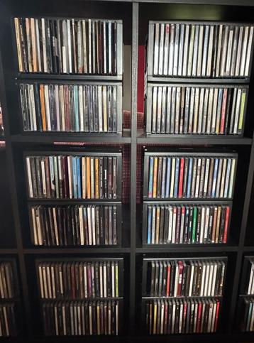 Veel meer dan 500 nieuwe cd's te koop beschikbaar voor biedingen