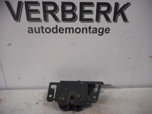 SLOTVANGER ACHTERKLEP BMW 3 serie Compact (E46 / 5), Auto-onderdelen, Carrosserie, BMW, Gebruikt