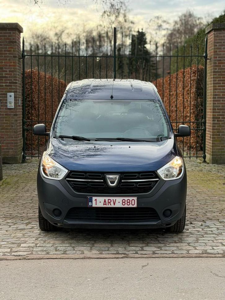 Dacia Dokker 2018 148 000 km 1.6 essence, Autos, Dacia, Particulier, Dokker, Essence, Enlèvement