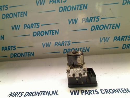 ABS Pomp van een Volkswagen Golf, Auto-onderdelen, Elektronica en Kabels, Volkswagen, Gebruikt, 3 maanden garantie, Ophalen of Verzenden