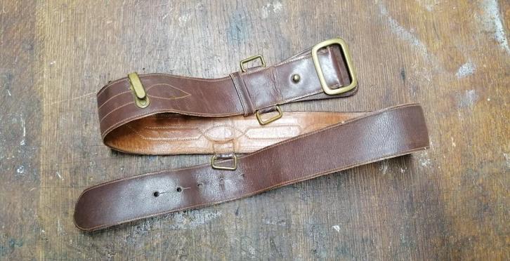 Ceinturon militaire officier cuir Fr Belge WW2, Verzamelen, Militaria | Tweede Wereldoorlog, Verzenden