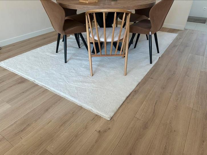 Prachtig Crèmekleurig Tapijt – 200 x 290 cm, Huis en Inrichting, Stoffering | Vloerbedekking, Zo goed als nieuw, Tapijt, Ophalen