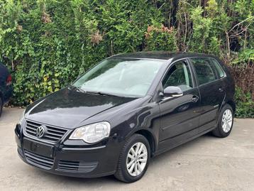 Volkswagen polo 2009 115.000km automaat 5100€ gekeurd verk beschikbaar voor biedingen