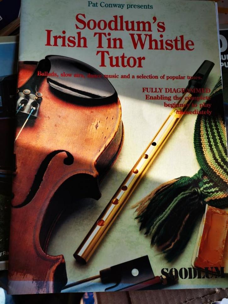 Soodlum's Irish tin whistle tutor beginner gids bladmuziek, Muziek en Instrumenten, Bladmuziek, Zo goed als nieuw, Les of Cursus
