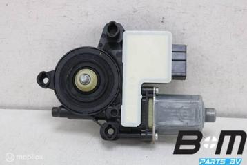 Raammotor rechtsvoor VW Polo 2G 2Q1959406B beschikbaar voor biedingen