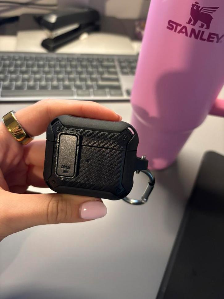 Apple Airpods 2nd generation, Telecommunicatie, Wearable-accessoires, Zo goed als nieuw, Ophalen