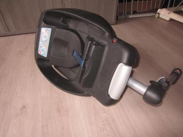 Easy base maxi cosi beschikbaar voor biedingen