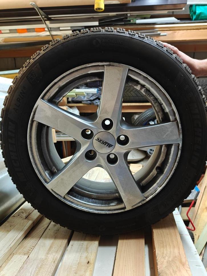 Michelin Winterbanden Audi A3 Alutex velgen, Auto-onderdelen, Banden en Velgen, Banden en Velgen, Winterbanden, 16 inch, 205 mm