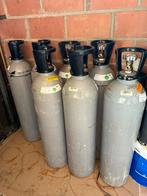 CO2 gas bottels (1m height!), Installation