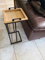 Bijzettafel met afneembaar dienblad, Huis en Inrichting, Tafels | Bijzettafels, Minder dan 55 cm, Metaal of Aluminium, Vierkant