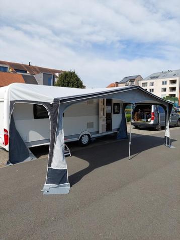 caravan beschikbaar voor biedingen