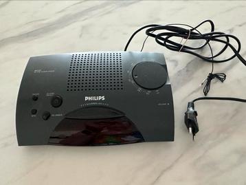 Wekker-radio Philips op batterij/ stroom.   beschikbaar voor biedingen
