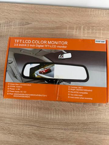 Binnenste achteruitkijkspiegel met LCD beschikbaar voor biedingen