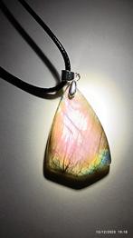 Labradoriet hanger met paarse reflecties, Ophalen of Verzenden, Nieuw, Zilver, Zilver