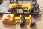 Haakse boormachine Dewalt DW960-xj + 3 accu's, Bricolage & Construction, Outillage | Foreuses, Moins de 400 watts, Utilisé, Enlèvement ou Envoi