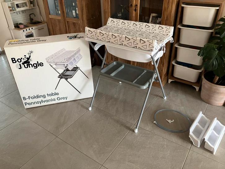 Baby bad met staander (opplooibaar), Kinderen en Baby's, Badjes en Verzorging, Zo goed als nieuw, Badje, Ophalen