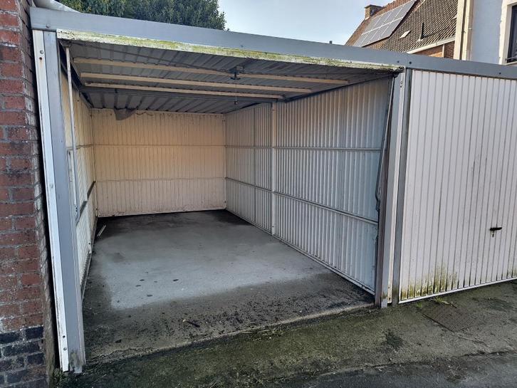 Garage te huur in Roeselare, Immo, Appartementen en Studio's te huur, Provincie West-Vlaanderen, Minder dan 20 m²