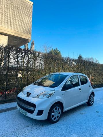 Peugeot 107 1.0 benzine met 110.000KM van 2011 