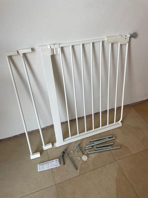 BabyDan Perfect Close Traphekje – met extension, Kinderen en Baby's, Traphekjes, Gebruikt, Klemhekje, Metaal of IJzer, 115 cm of meer