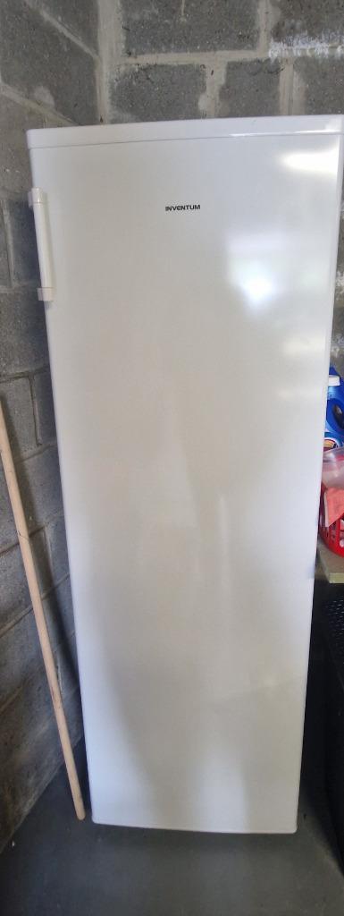 Diepvries 'Iventum' A++, Elektronische apparatuur, Vriezers en Diepvrieskisten, Zo goed als nieuw, Vrijstaand, Vrieskast, 160 cm of meer