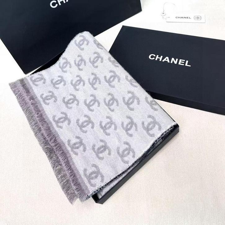 Chanel Sjaal, Kleding | Dames, Mutsen, Sjaals en Handschoenen, Nieuw, Sjaal, Verzenden