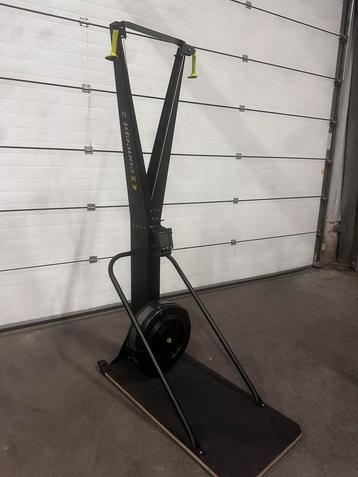 Concept 2 SkiErg met Voetplaat , Smartphone Houders beschikbaar voor biedingen