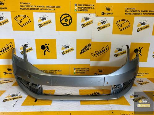 Skoda Octavia III 5E0 Voorbumper 5E0807221N bumper, Auto-onderdelen, Carrosserie, Bumper, Skoda, Voor, Gebruikt