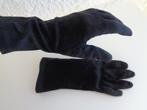 Gants noir taille S Vintage., Vêtements | Femmes, Bonnets, Écharpes & Gants, Enlèvement ou Envoi, Porté, Taille 36 (S), Gants